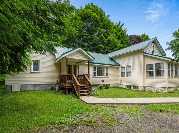70 Grove St, Cooperstown, NY 13326