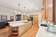 Poplar Cir-L1607-022.jpg