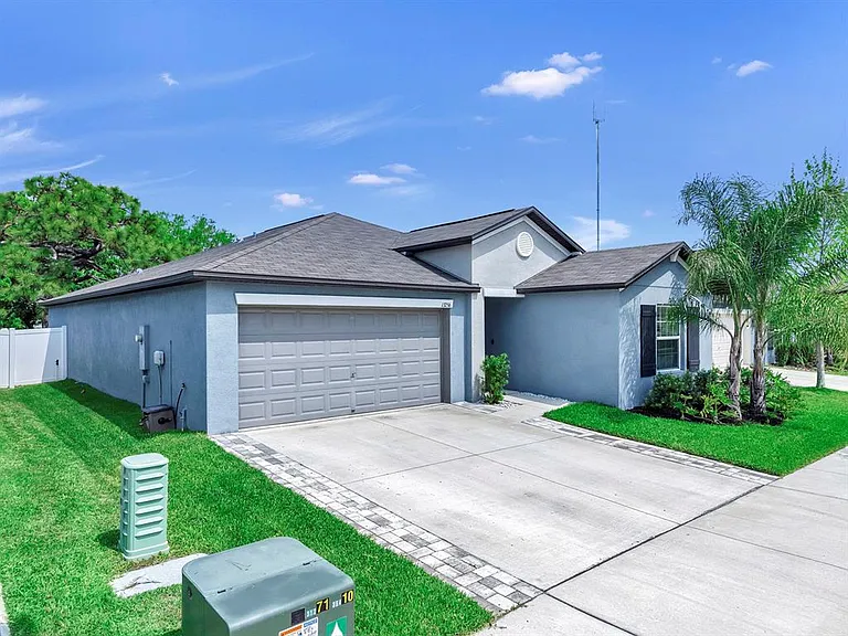 13256 Great Plains Dr — Photo 41