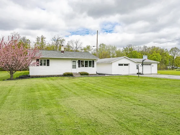 1748 Dixon Ave, Geneva, NY 14456