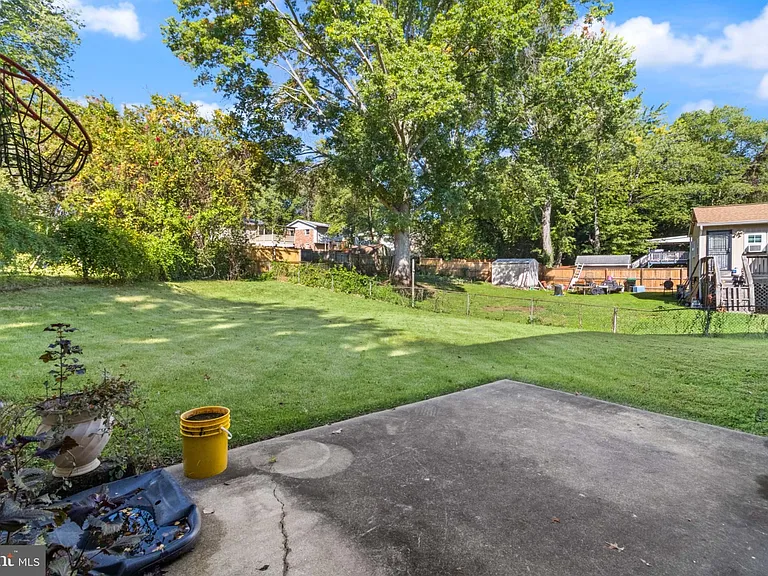 14815 Empire St — Photo 27