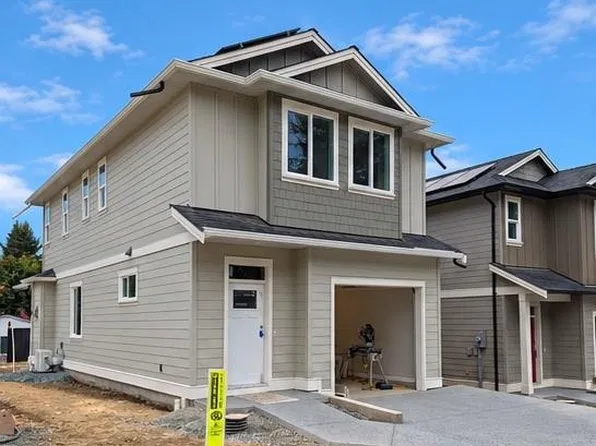 1324 McKinley Rd, Ladysmith, BC V9G 1R2