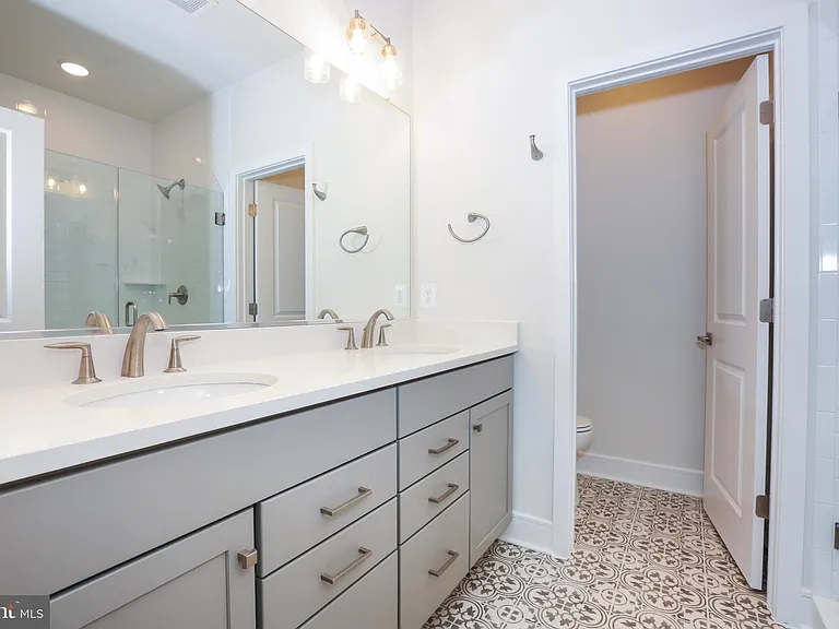 6902 Karter Robinson Dr — Photo 13