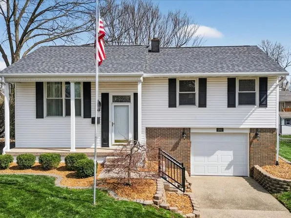202 Whitehall Dr, O'Fallon, IL 62269