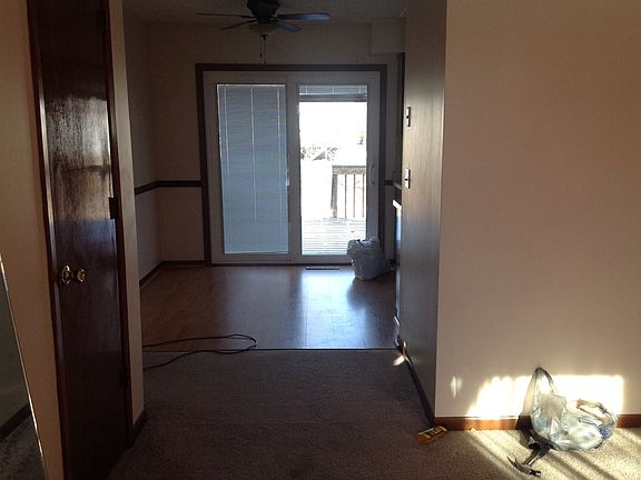 Family room to kitchen back door