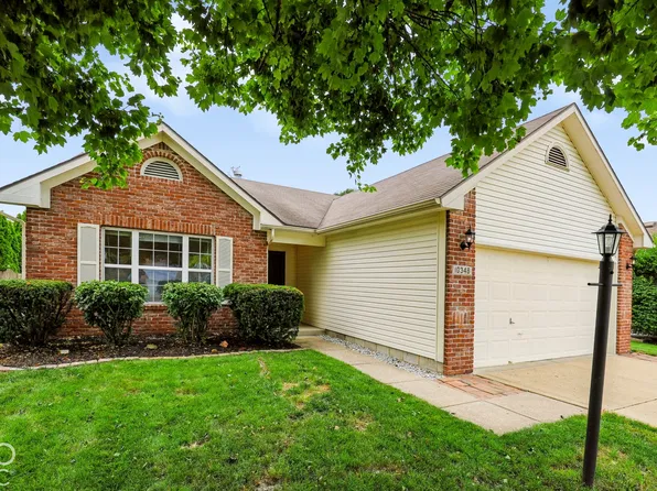 10348 Northbrook Dr, Fishers, IN 46038
