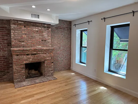 Rented by Madison Estates Sotheby's International Realty | media 16