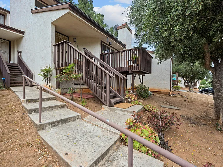 15703 Davis Cup Ln — Photo 18
