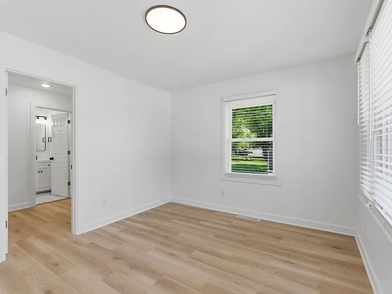 10173 Joliet St — Photo 10
