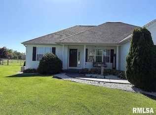 11683 Macie Dr, Marion, IL 62959