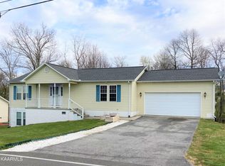 98 Premier Dr, Crossville, TN 38555