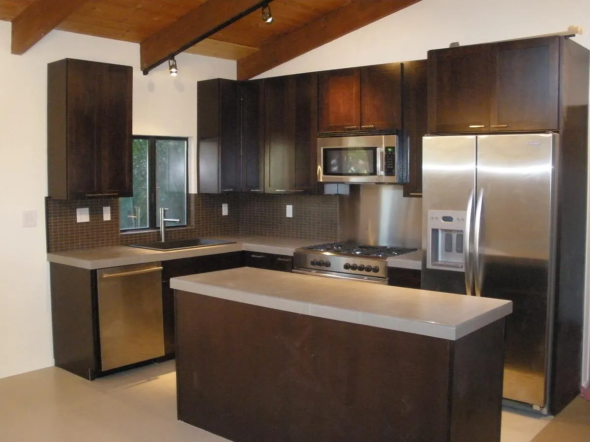 2 bed, 1200 sqft, $3,350 — Photo 3