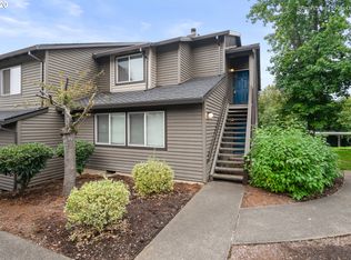 9545 SW 146th Ter APT 8, Beaverton, OR 97007
