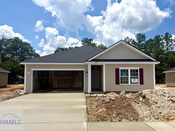 270 Juniper Dr, Hinesville, GA 31313
