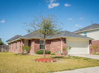 27 Mira Loma Dr, Manvel, TX 77578