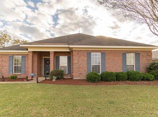 1118 Hallwood Ln, Montgomery, AL 36117