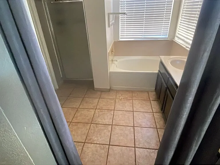 5421 Indian Ridge Ln — Photo 5