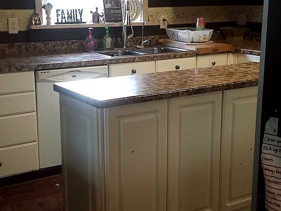 No island = more space