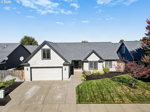 610 Royal Tern Ave, Halsey, OR 97348