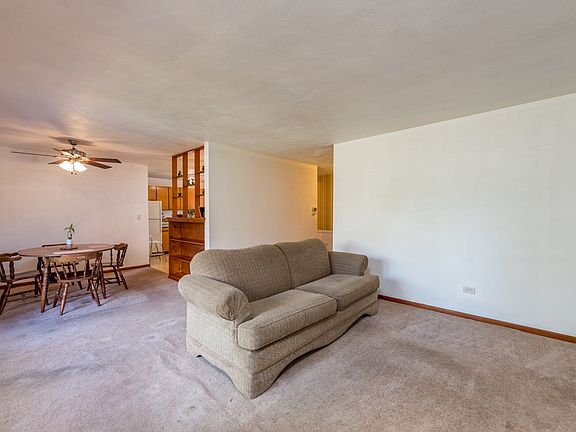 5th image of 2609 Varonen Ave