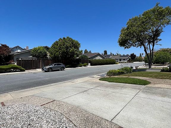 3rd image of 1214 Spaich Dr