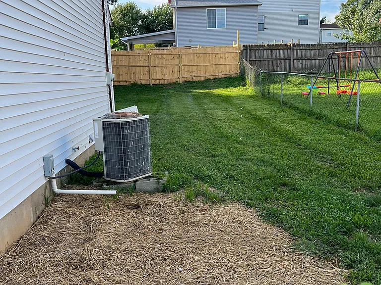 2733 Pioneer Ct — Photo 9