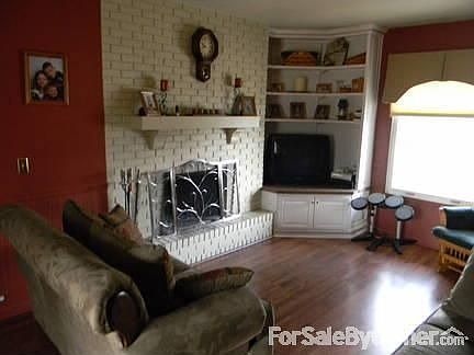 5th image of 3341 Peachtree Pl