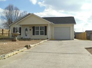 2079 Victory Pkwy, Dalton, GA 30721