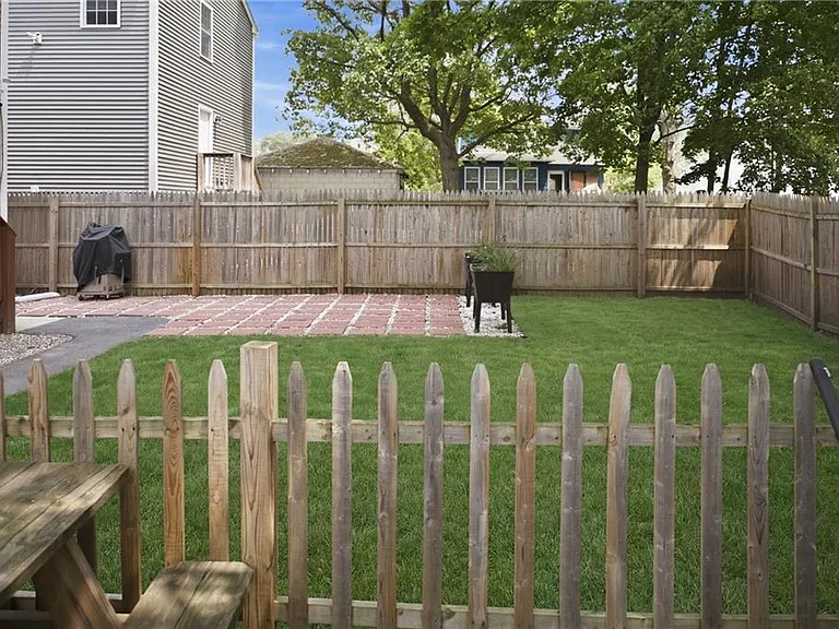 49 Huber Ave — Photo 3