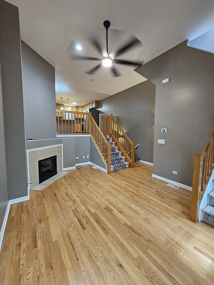 2 bed, 1850 sqft, $3,200 — Photo 2