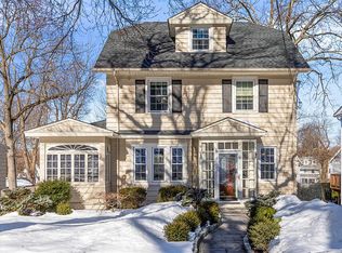 9 Elm Pl, Summit, NJ 07901