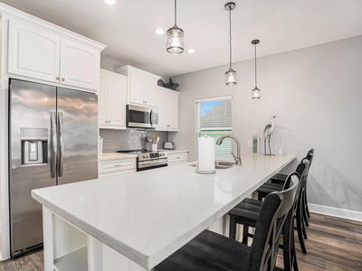 875 Palmetto Dr, Crystal Beach, TX, 77650
