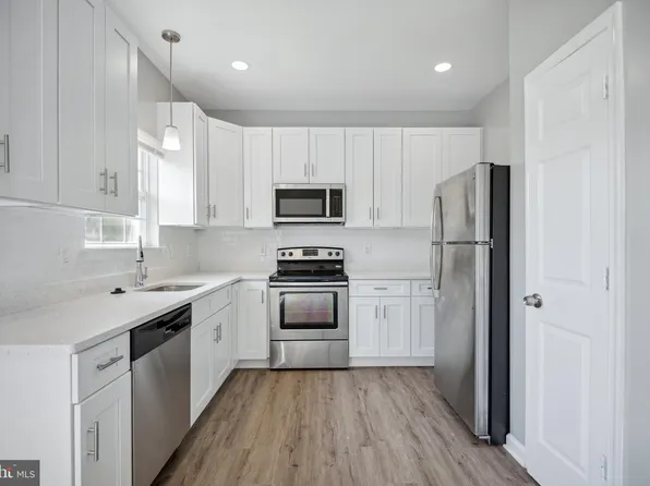 7135 Ladd Cir, Frederick, MD 21703