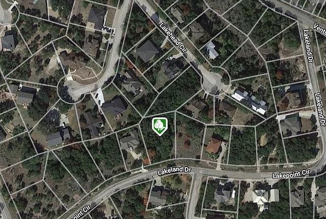 2nd image of 18502 Lakeland Dr