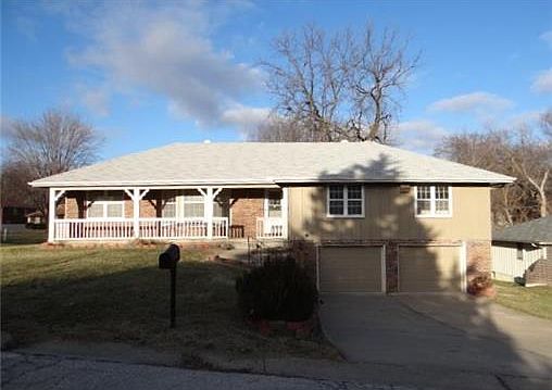 1st image of 7106 Waverly Ct