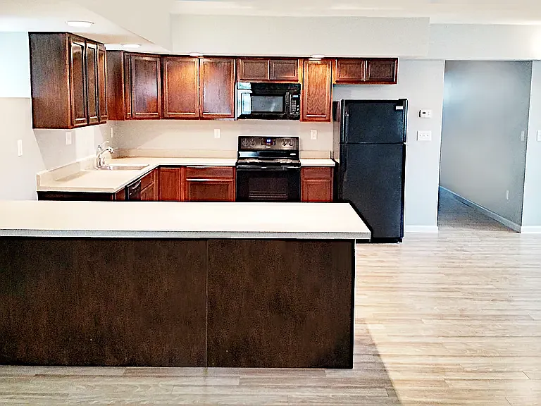 200 Washington Dr — Photo 5
