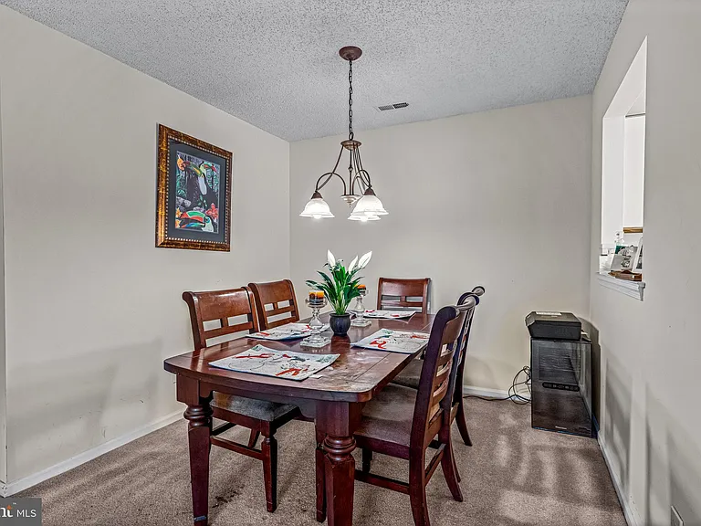 656 Covington Ct — Photo 11