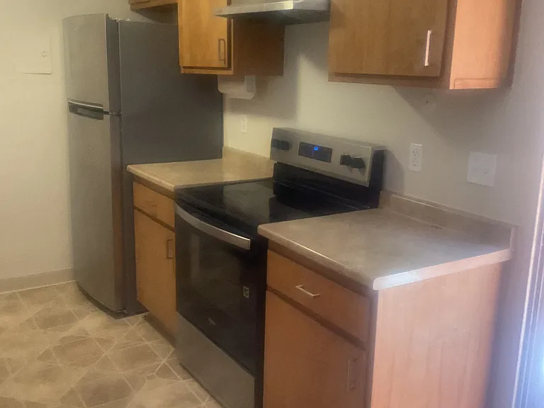 2615 F St #6 — Photo 7