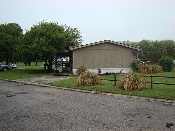 3rd image of 1707 E Blanchard Ave Lot 50