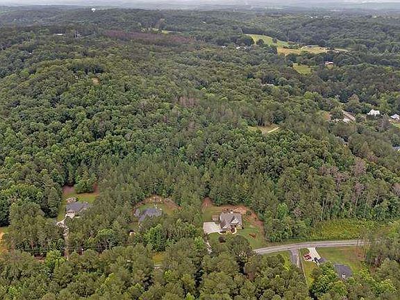4th image of 1845 Tibbitts Rd