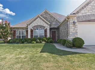 3497 W McLaren Dr, Fayetteville, AR 72704