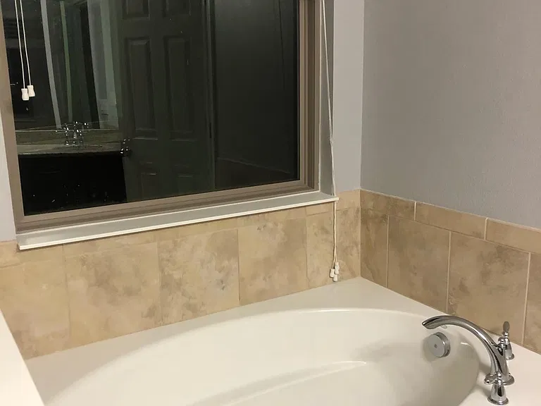 Garden tub