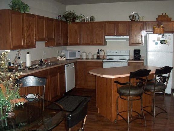 2nd image of 6864 Augusta Dr
