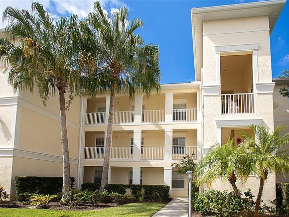 2nd image of 600 Gardens Edge Dr #624