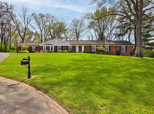 12 Coach N, Saint Louis, MO 63131