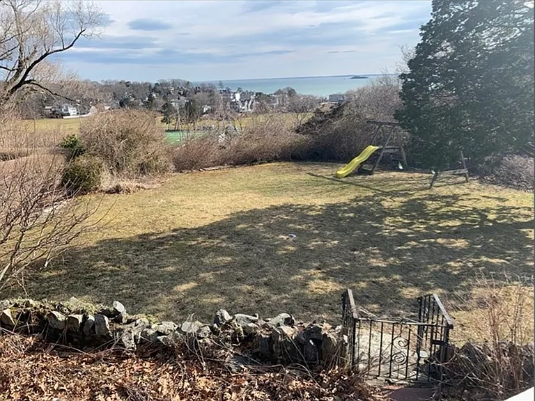 41 Ocean View Rd — Photo 31