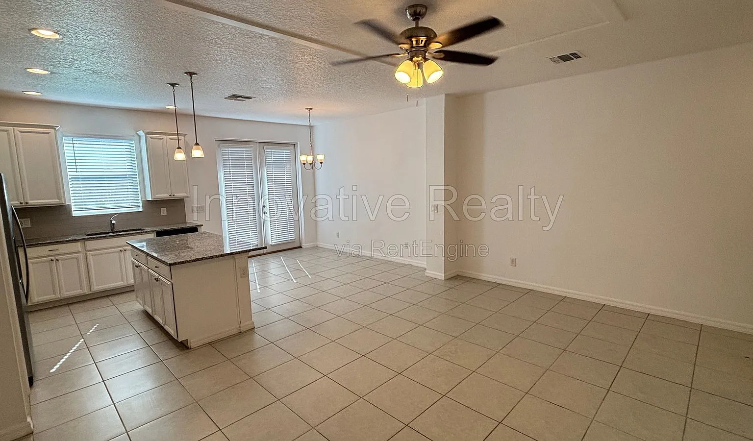 3 bed, 2.5 bath, 1648 sqft, $2,195 — Photo 4