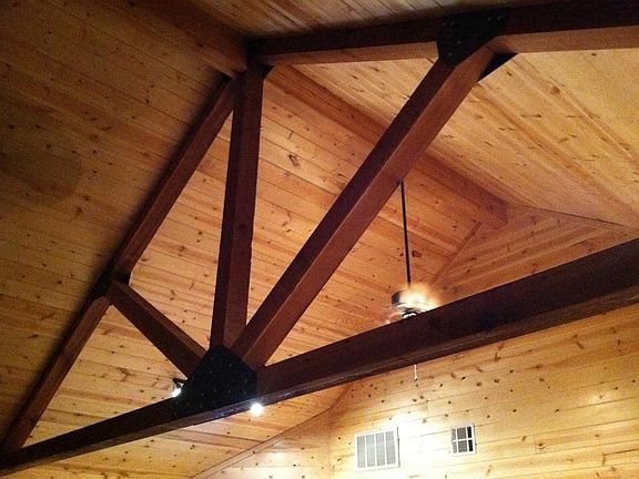 Living room ceiling/beam