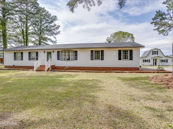 2336 Wharton Station Road, Washington, NC 27889