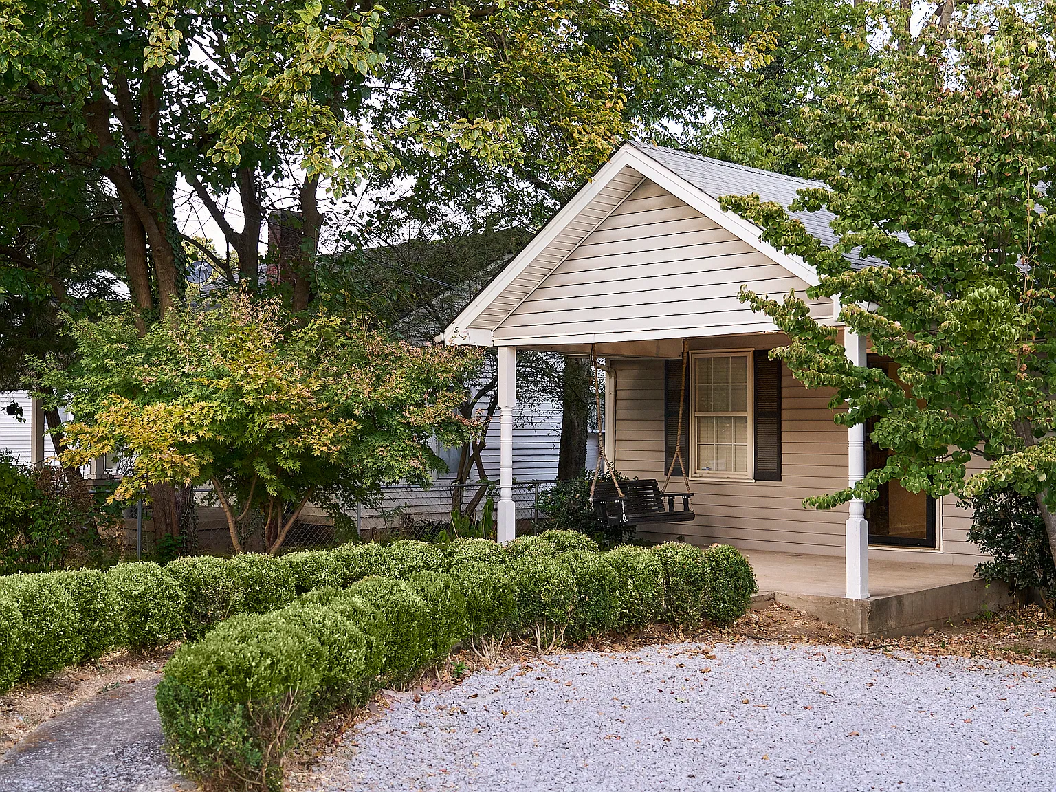 4 bed, 1314 sqft, $2,800 — Photo 2